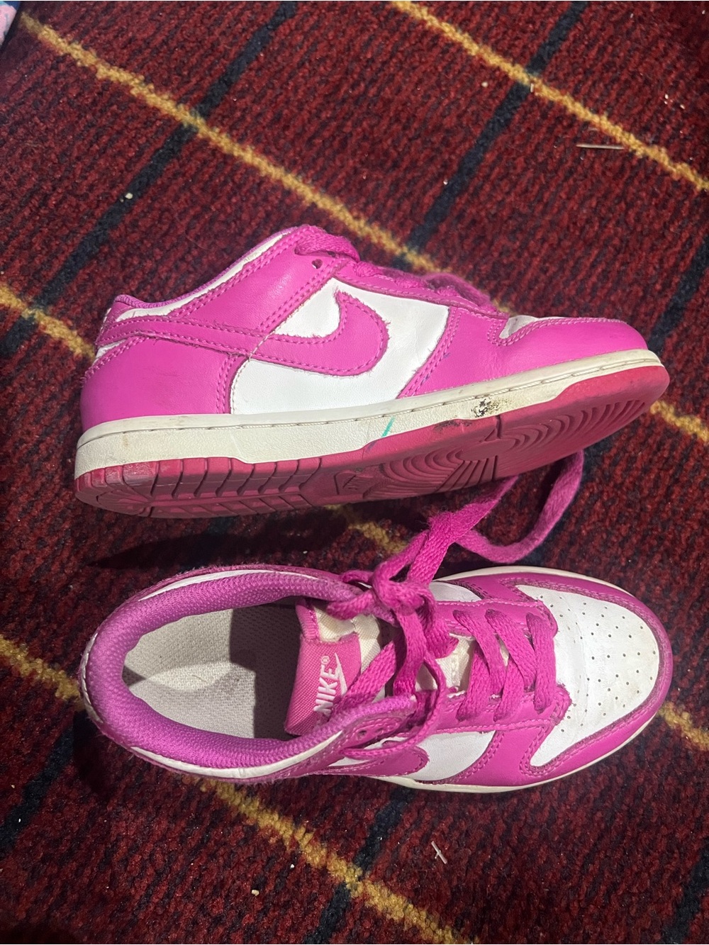 Nike Kids Pink and White Low-Top Sneakers with Swoosh 12.5